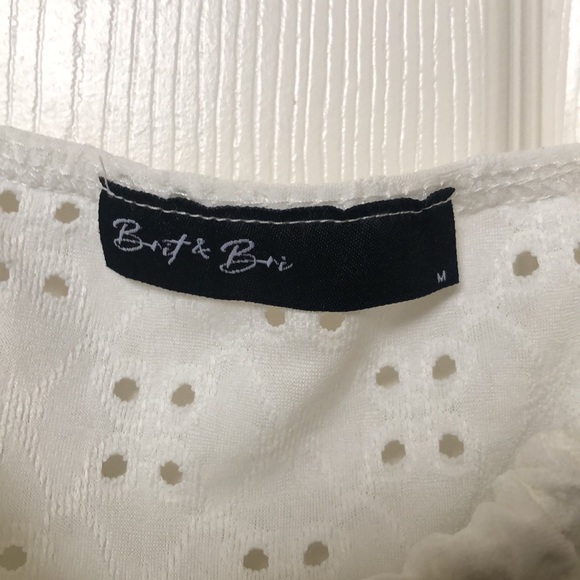 Adorable fitted with blouse ❤️❤️ - Picture 2 of 4